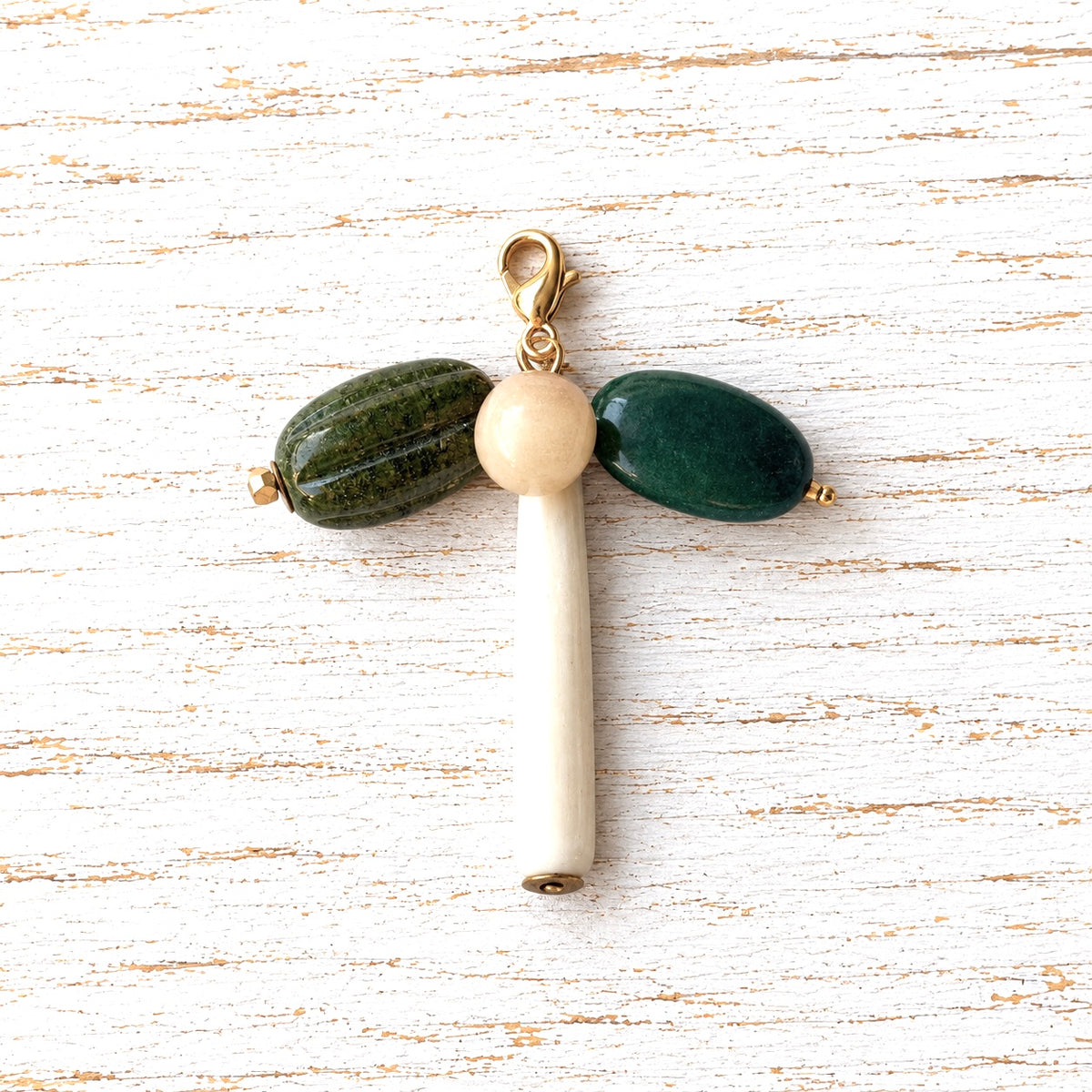 Charm caramelo verde