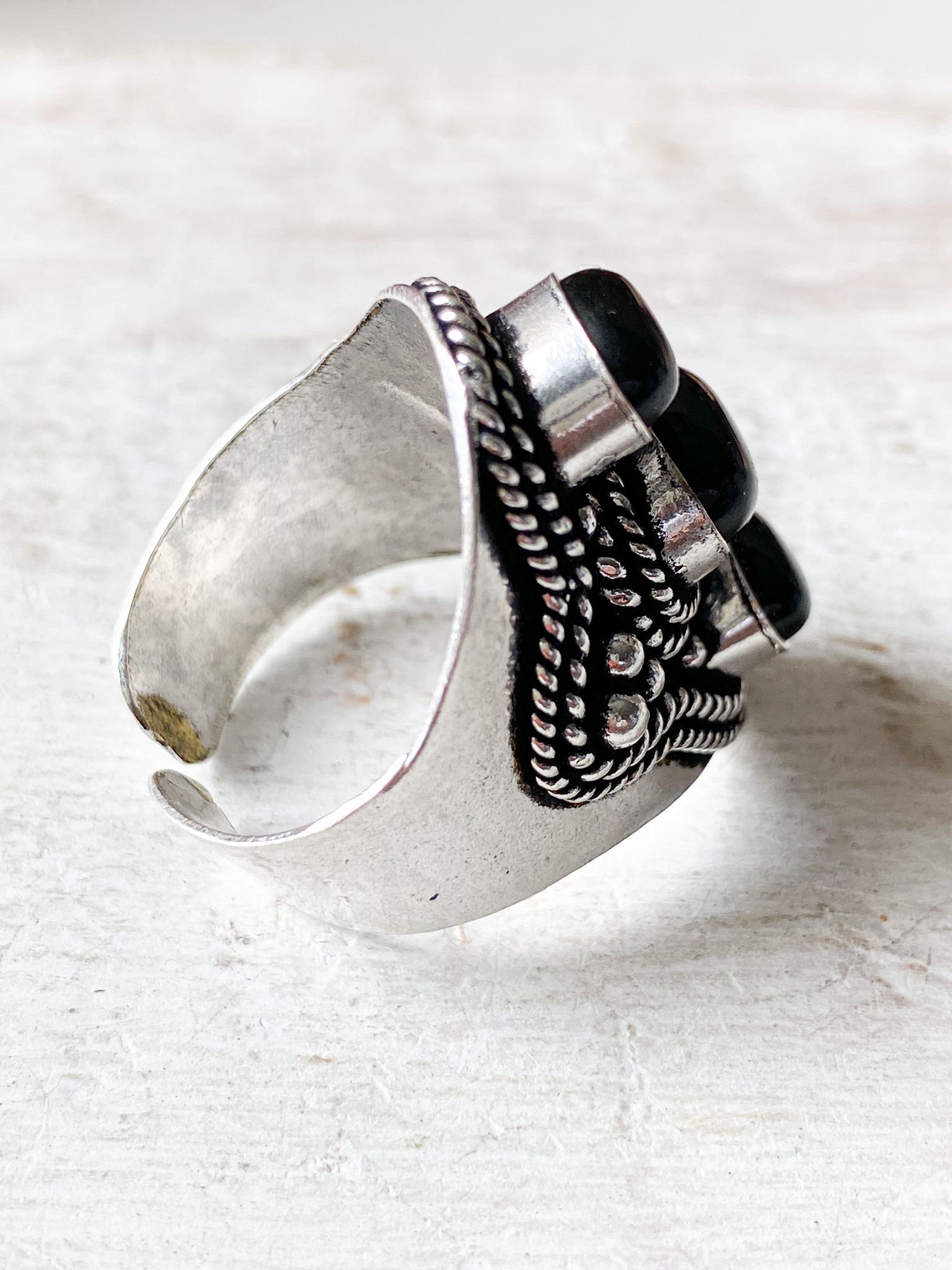 Anillo latón triple negro