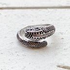 Anillo serpiente latón plateado