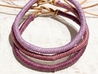 Pulsera cuero mujer morados lisa