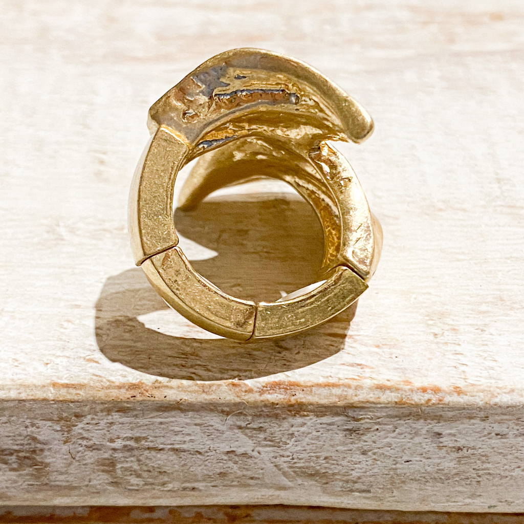 Anillo hoja metal dorado