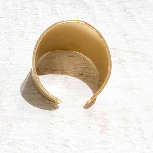 Anillo ancho zamak dorado mate