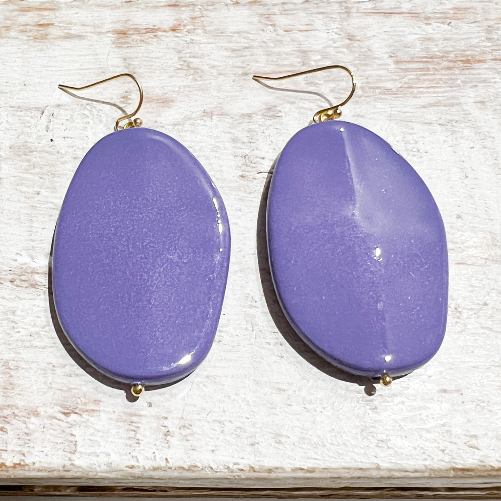 Pendientes morados