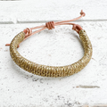Pulsera cuero dorada