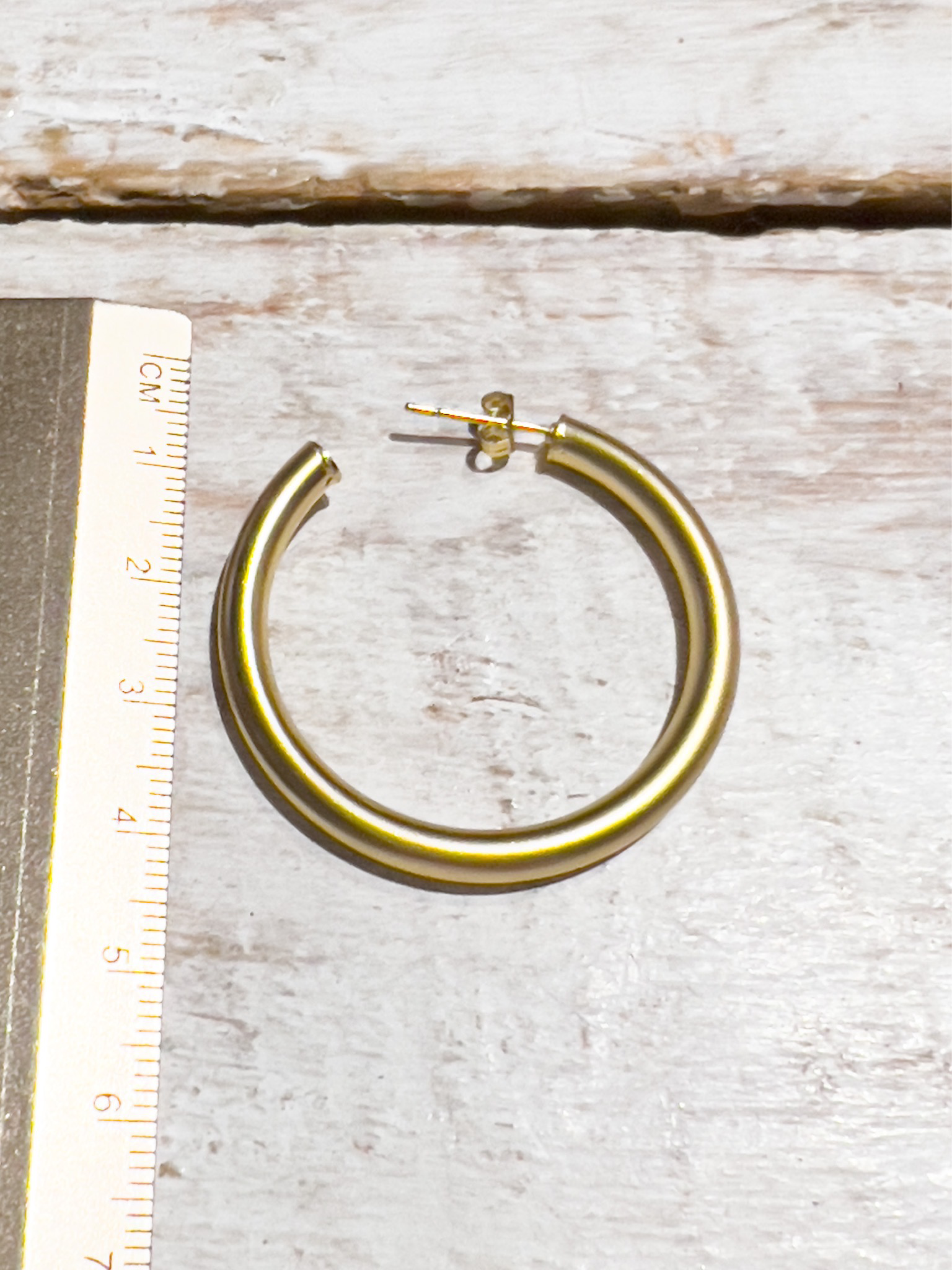 Pendientes aro dorado mate 4cm