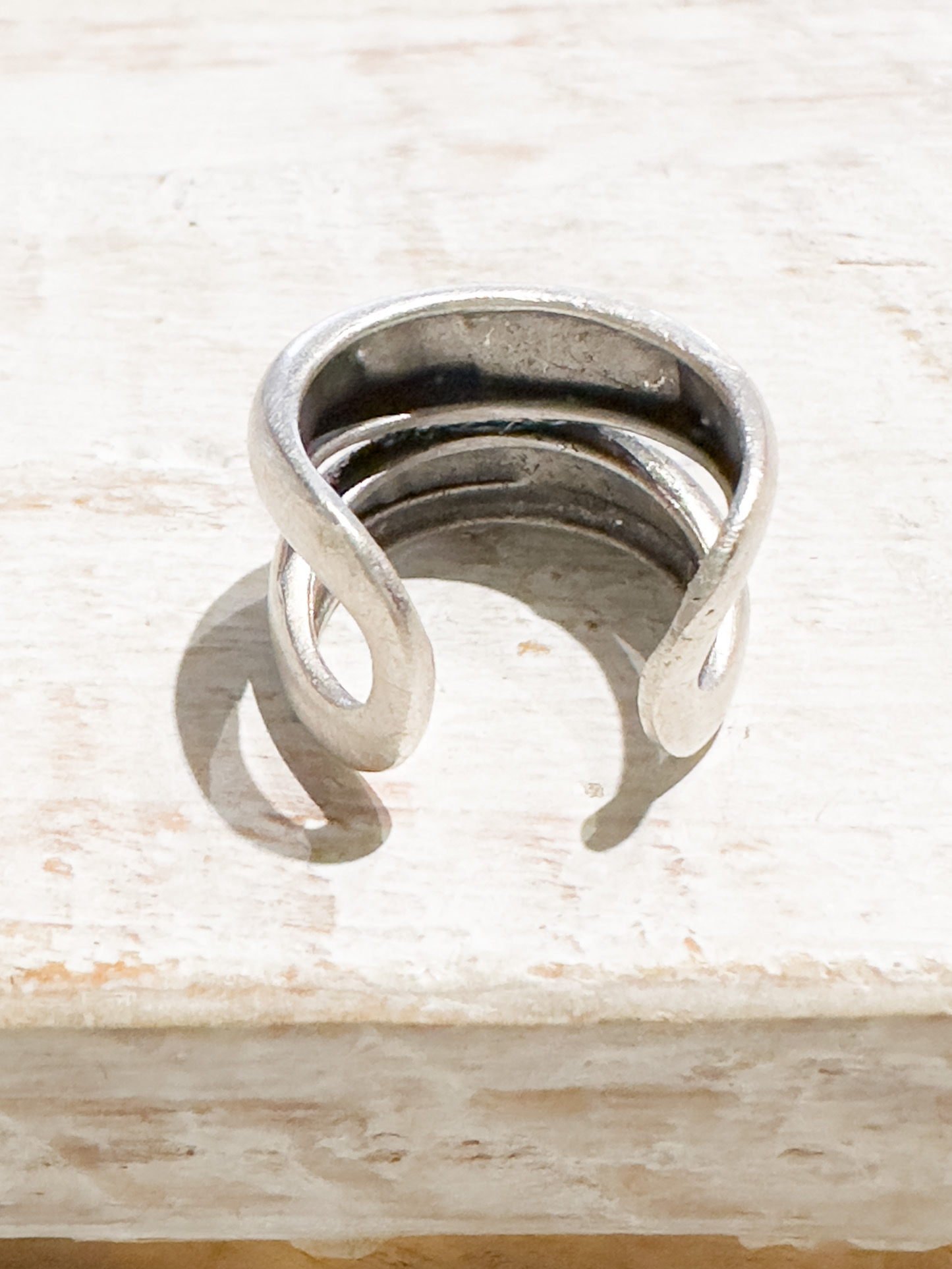Anillo zamak plateado doble