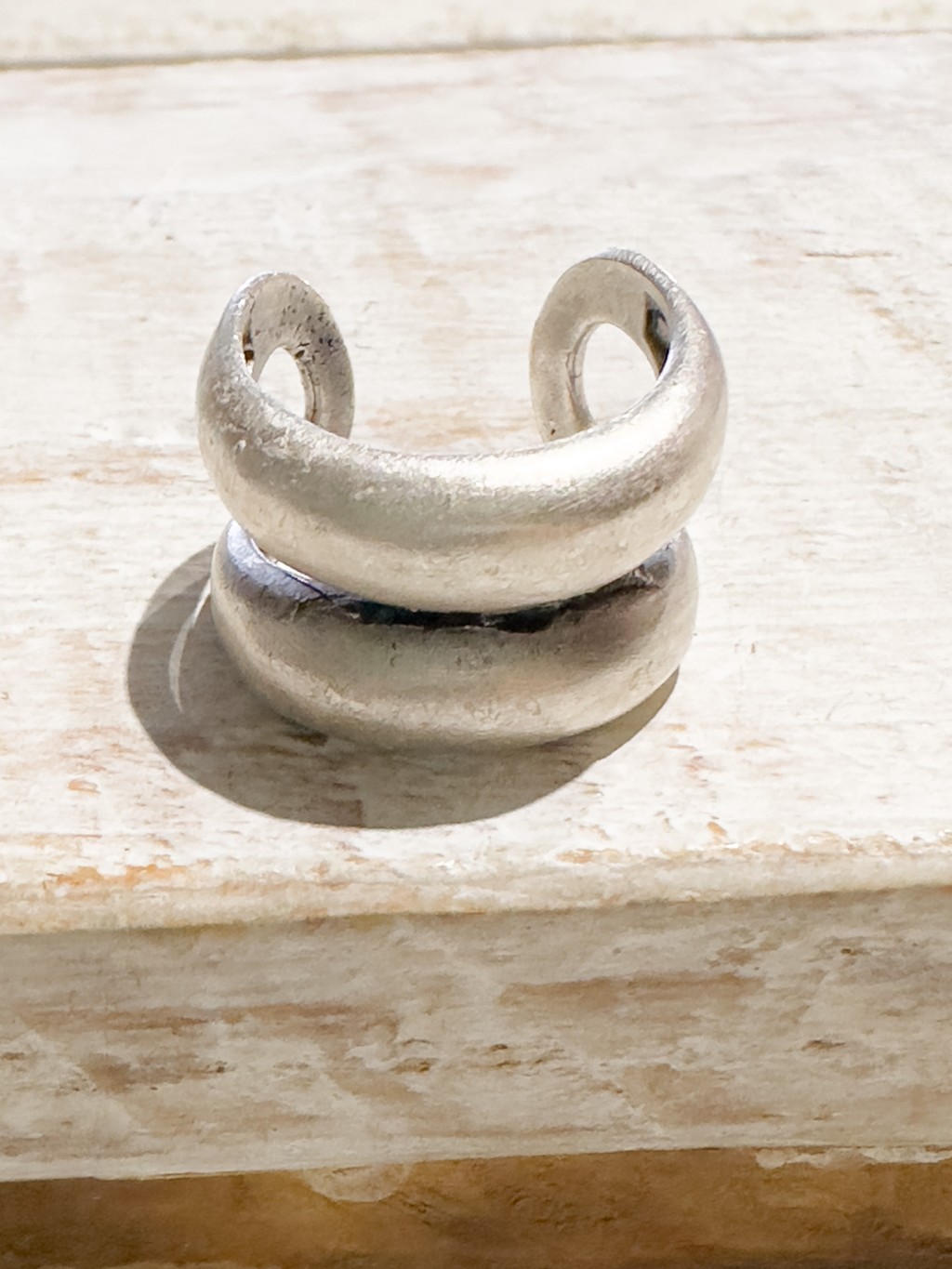 Anillo zamak plateado doble