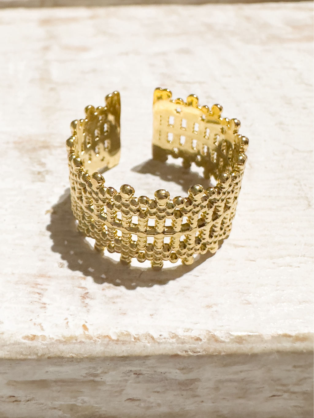 Anillo acero dorado corona