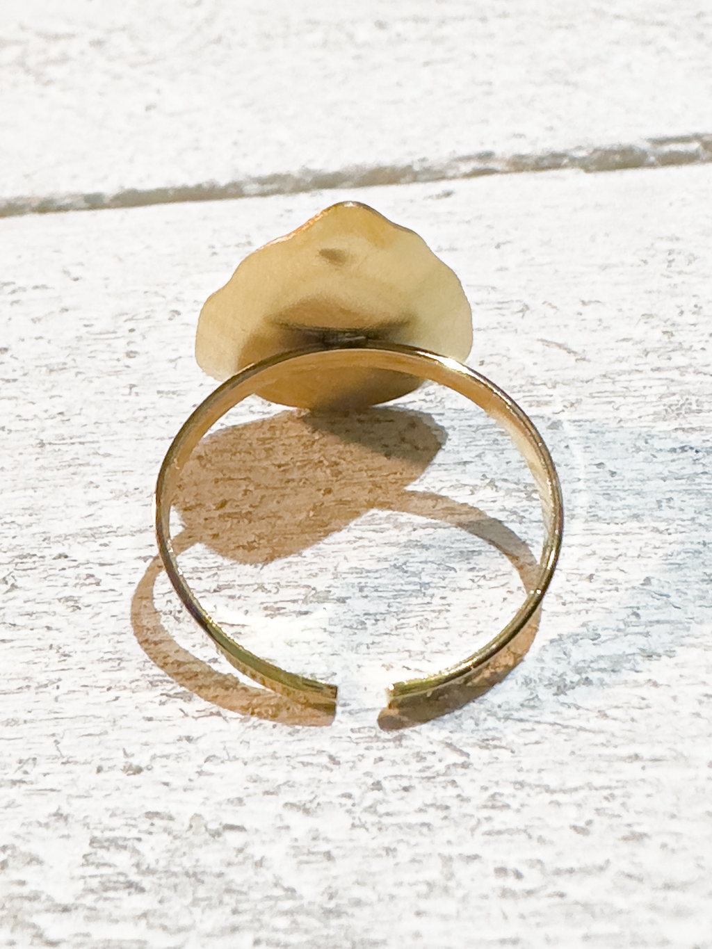 Anillo acero dorado mate gota
