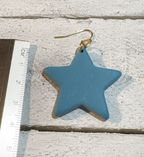 Pendientes estrella resina azul vaquero