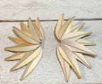 Pendientes nueve hojas metal dorado