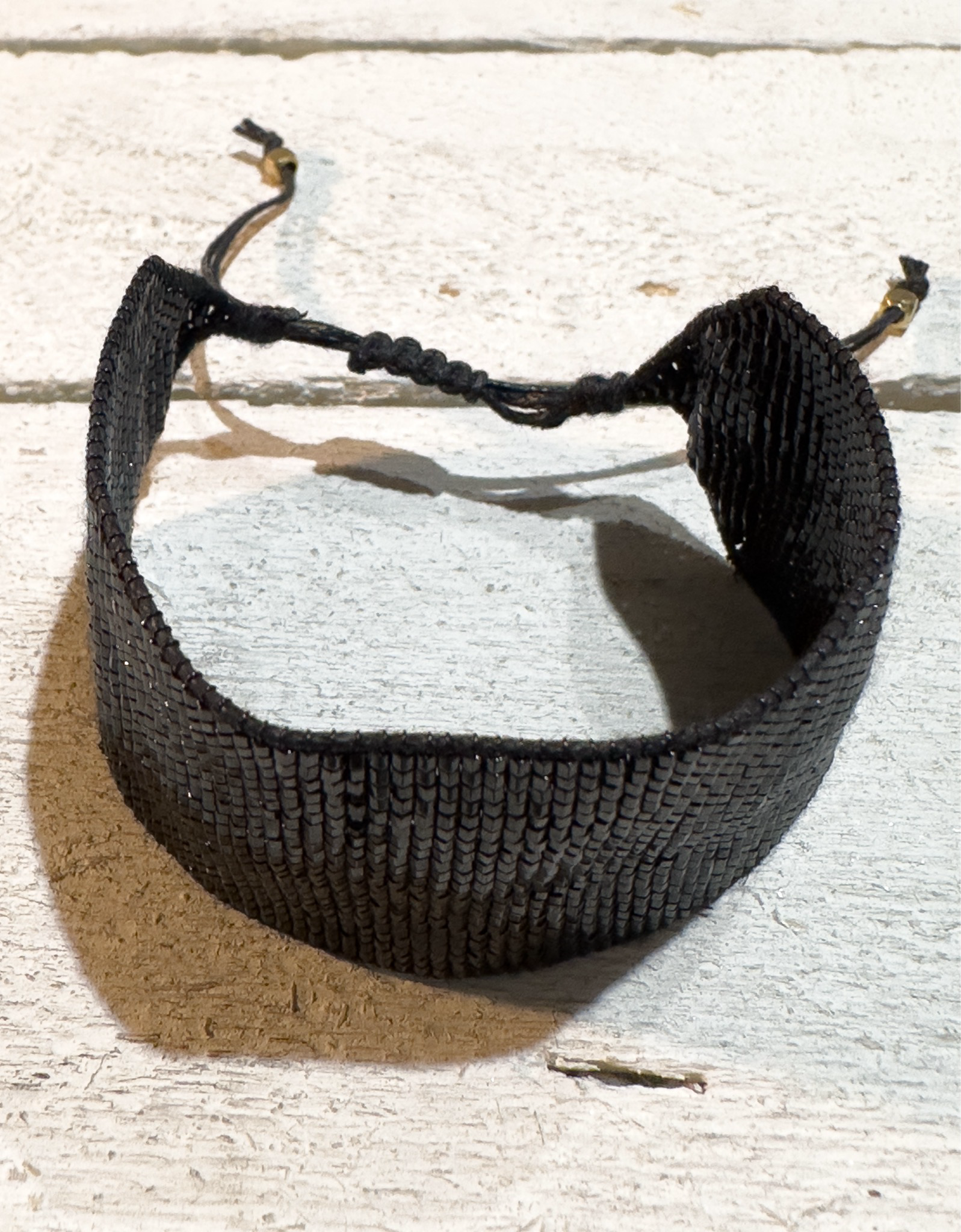 Pulsera miyuki negra 3cm