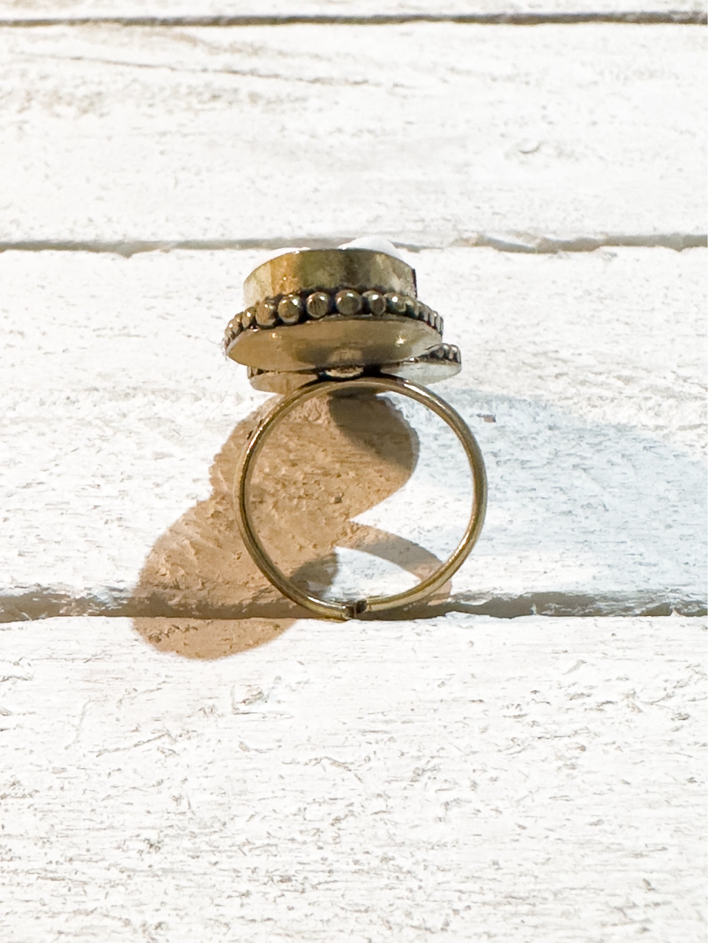 Anillo latón doble concha