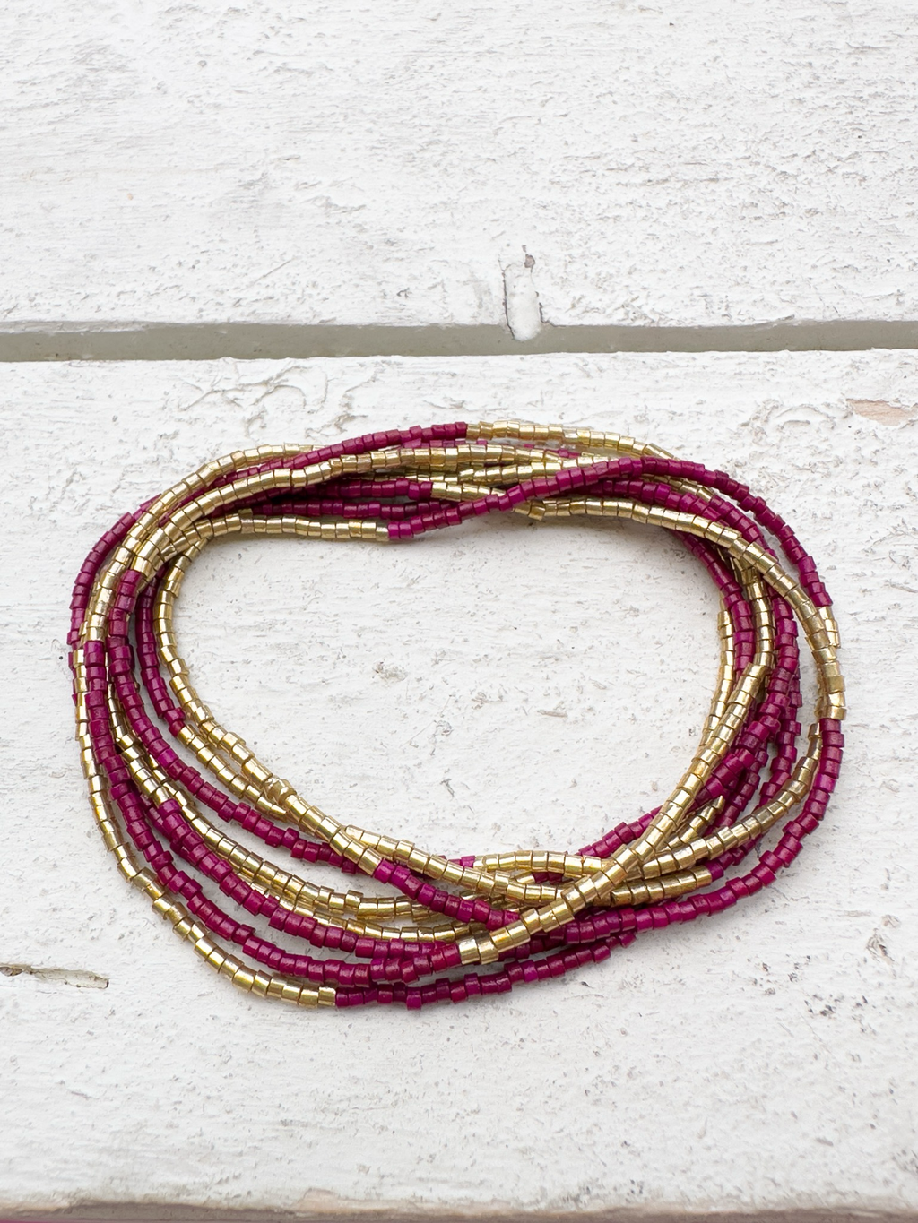 Collar miyuki mini franjas extra largo vino