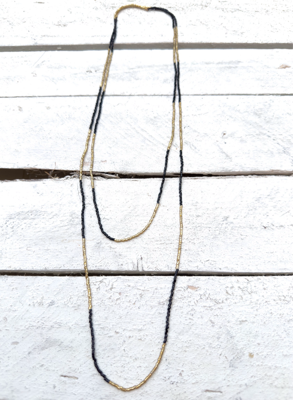 Collar miyuki mini franjas extra largo negro