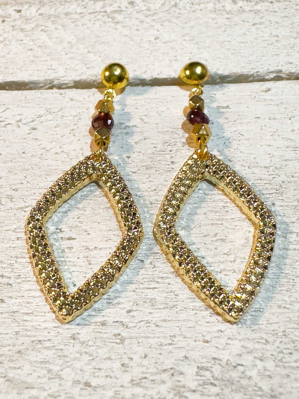 Pendientes rombo piedra granate