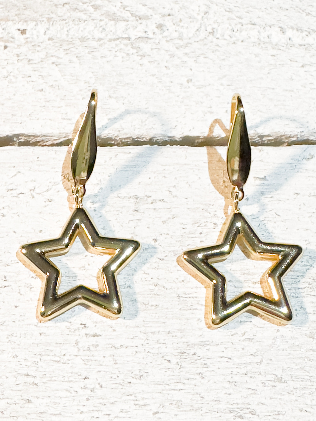 Pendientes estrella silueta