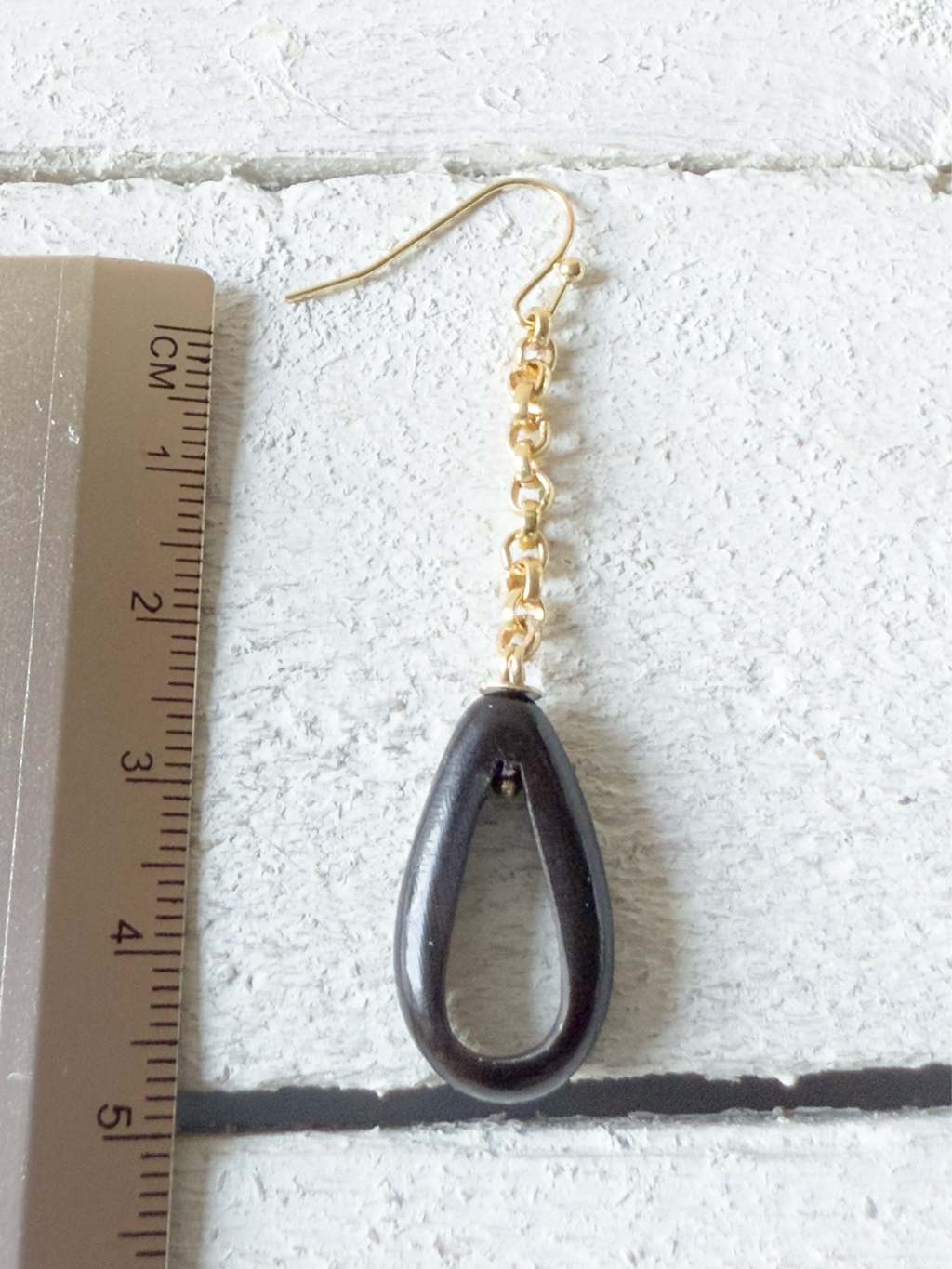 Pendientes gota cadena dorada