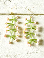 Pendientes flores abalorios rosa y verde