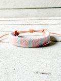 Pulsera ancha cuero rosa/agua