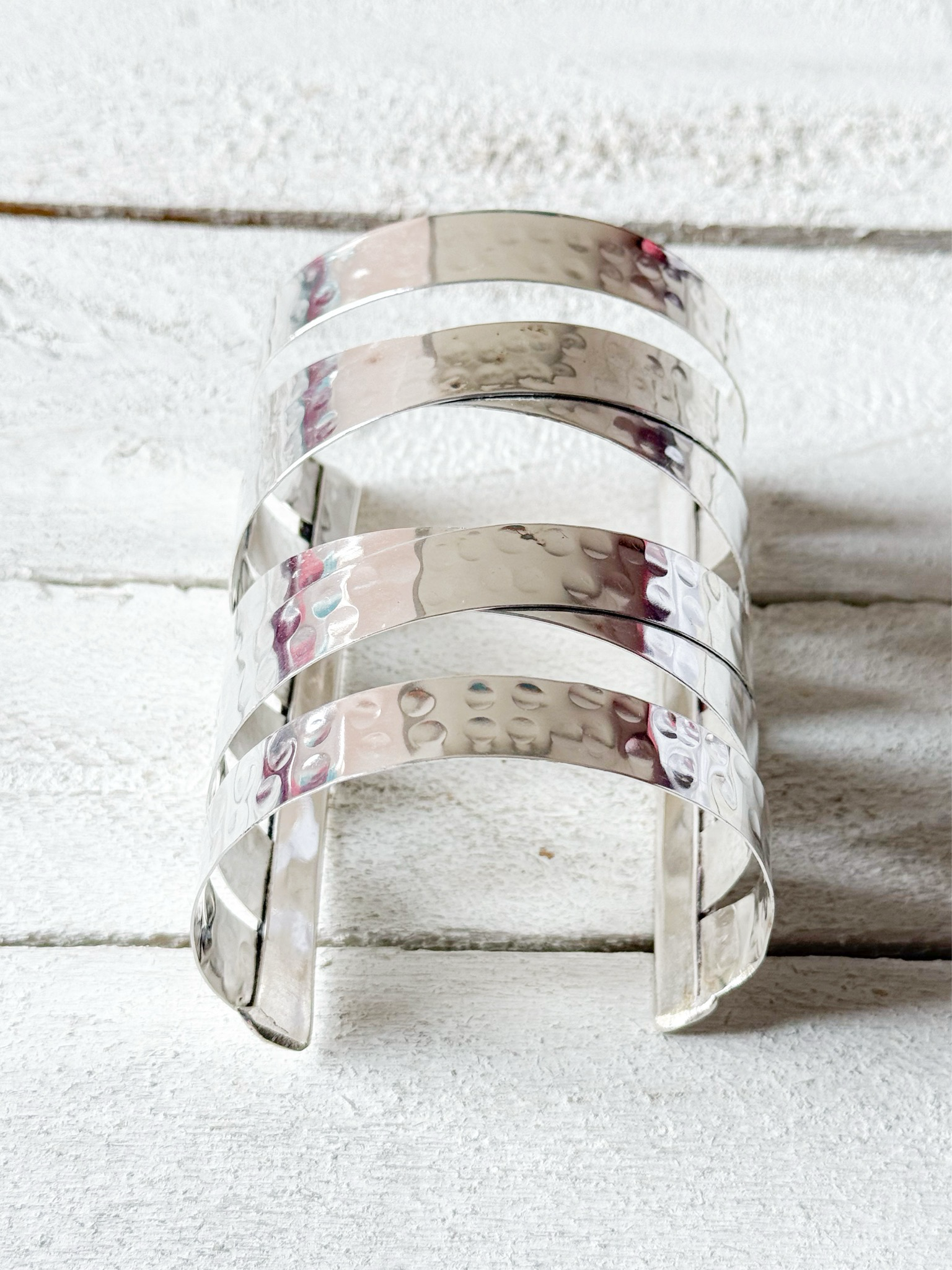 Brazalete romano ancho plateado