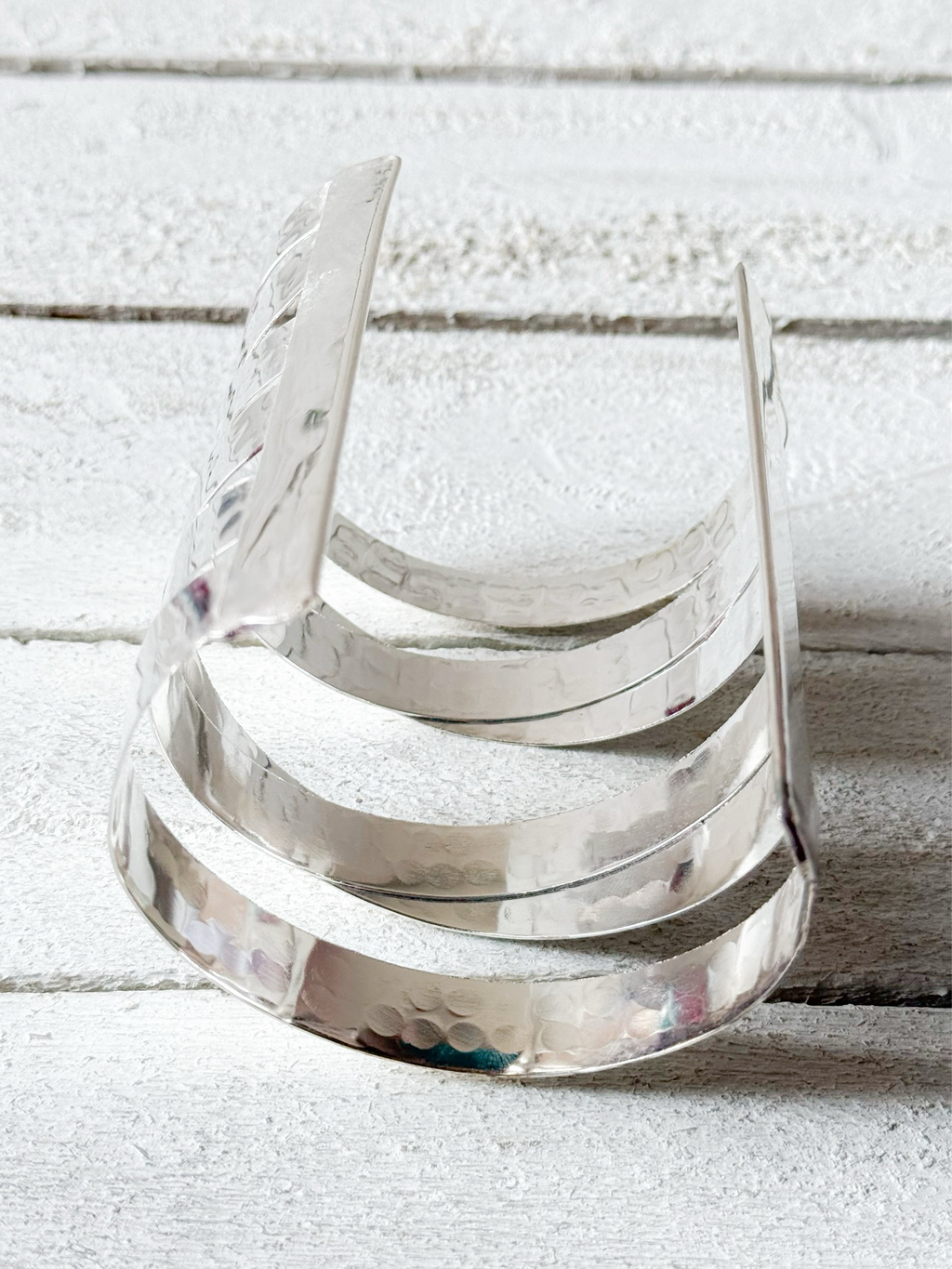 Brazalete romano ancho plateado