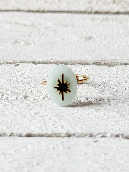 Anillo estrella agua oval