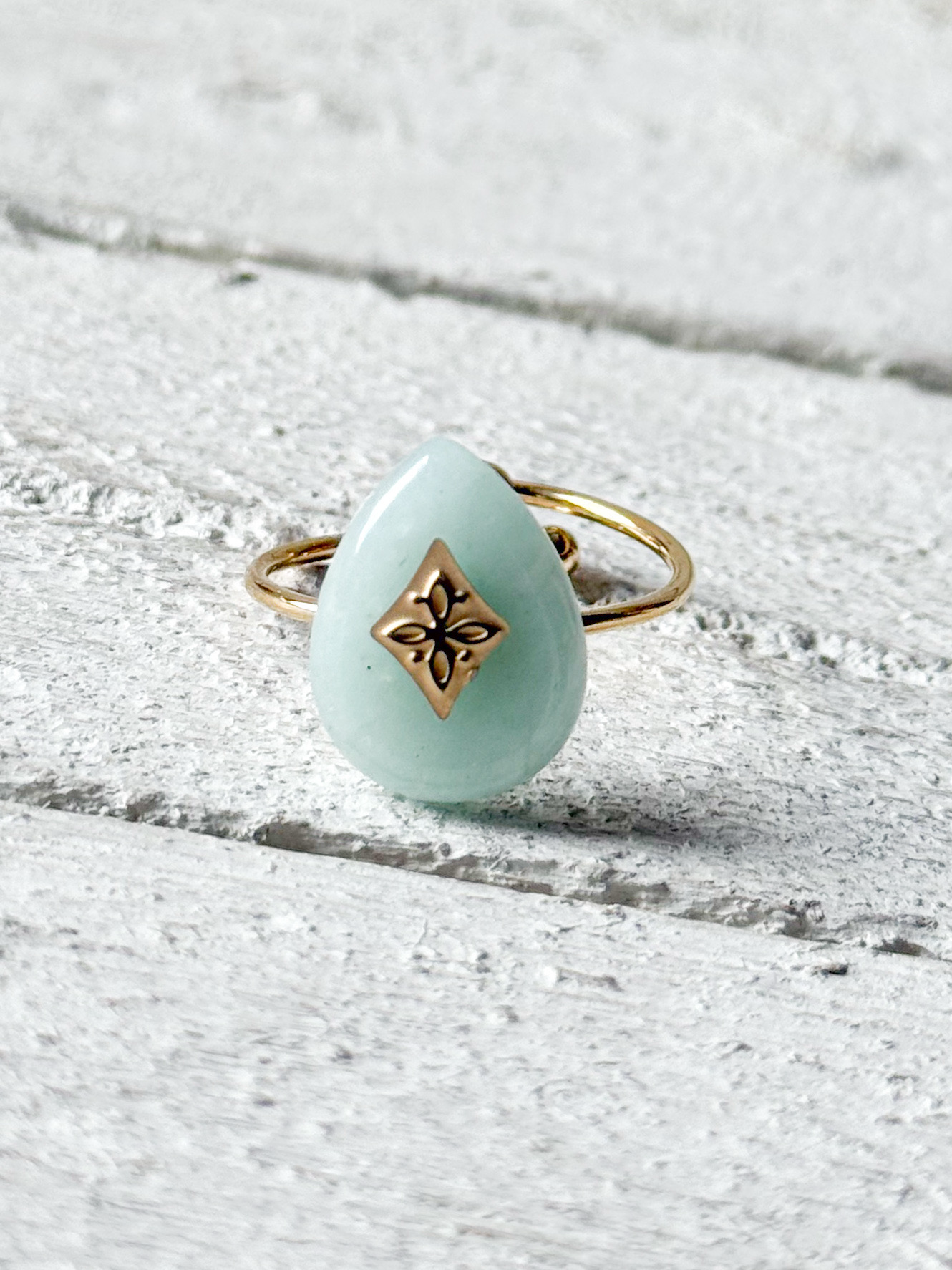 Anillo gota agua