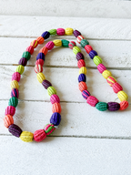 Collar bolas paja