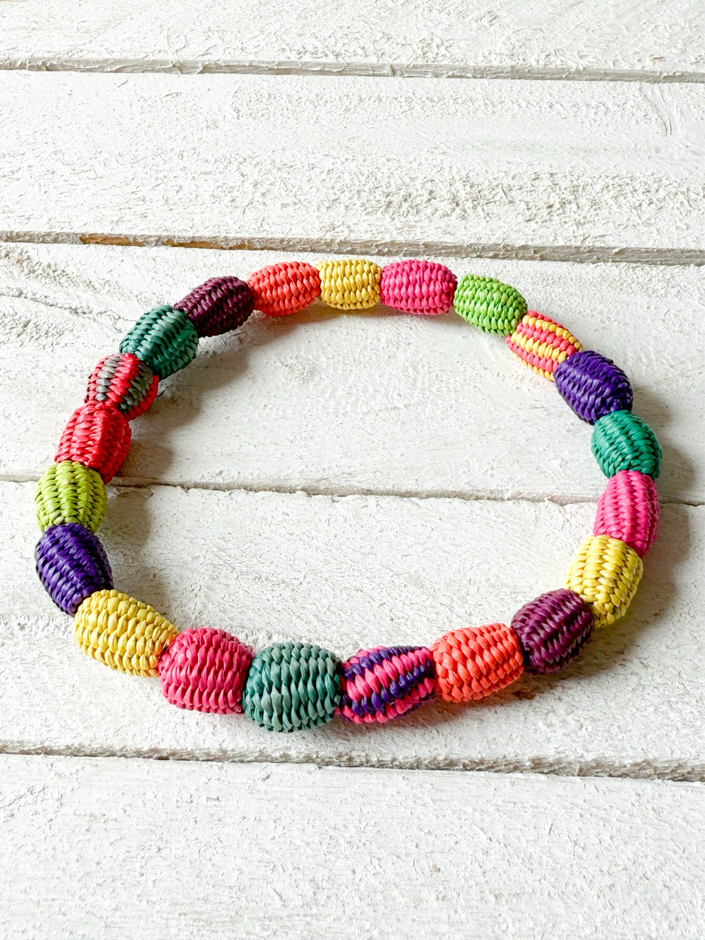 Gargantilla bolas paja colores