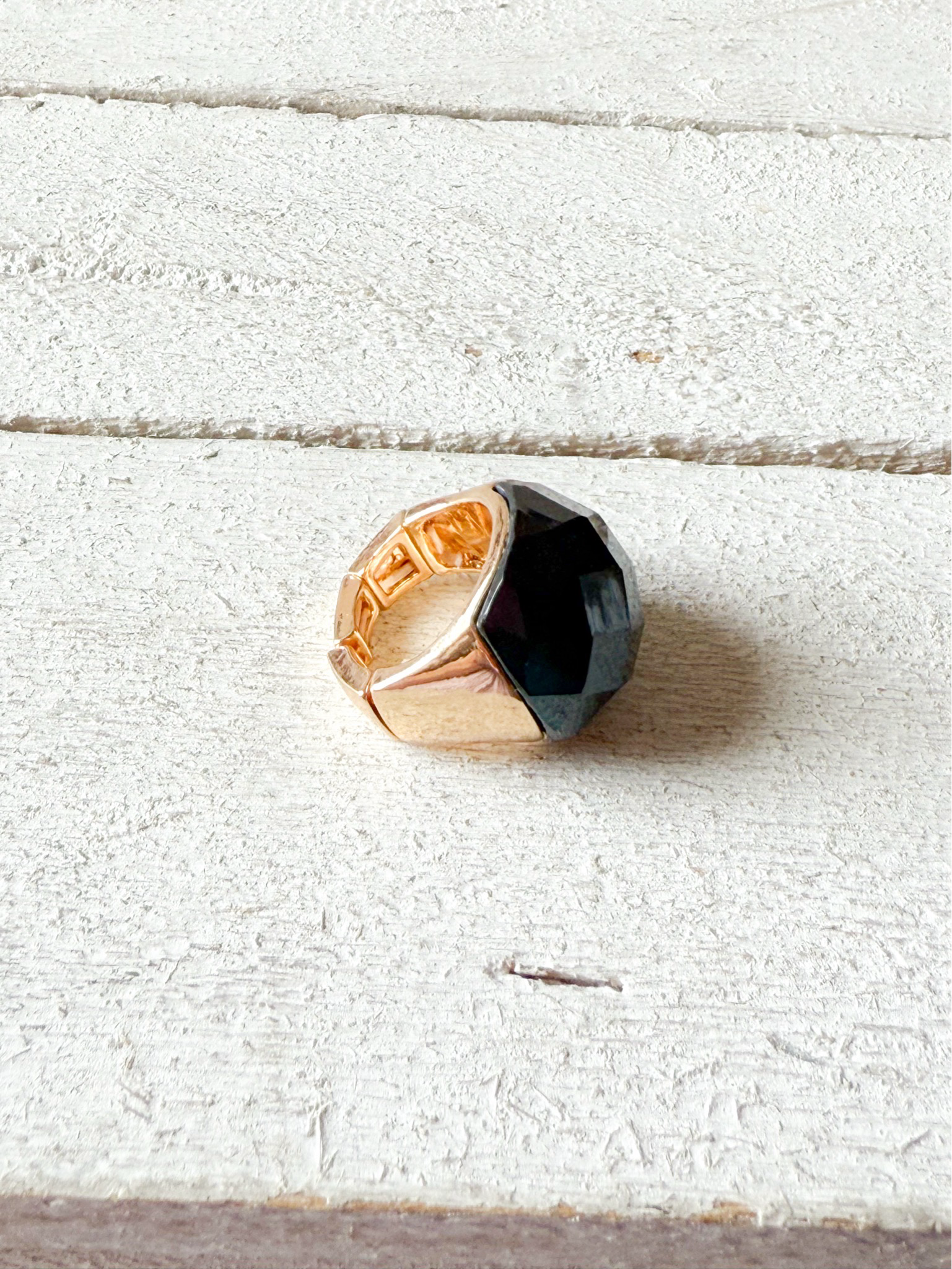 Anillo facetado azul plomo elástico
