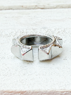 Anillo picos plateado