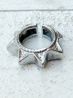 Anillo picos plateado