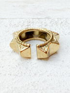 Anillo picos dorado