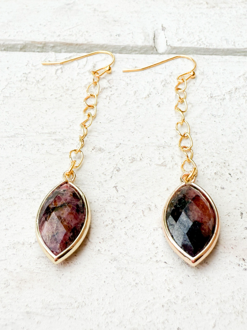 Pendientes cadena gota piedra