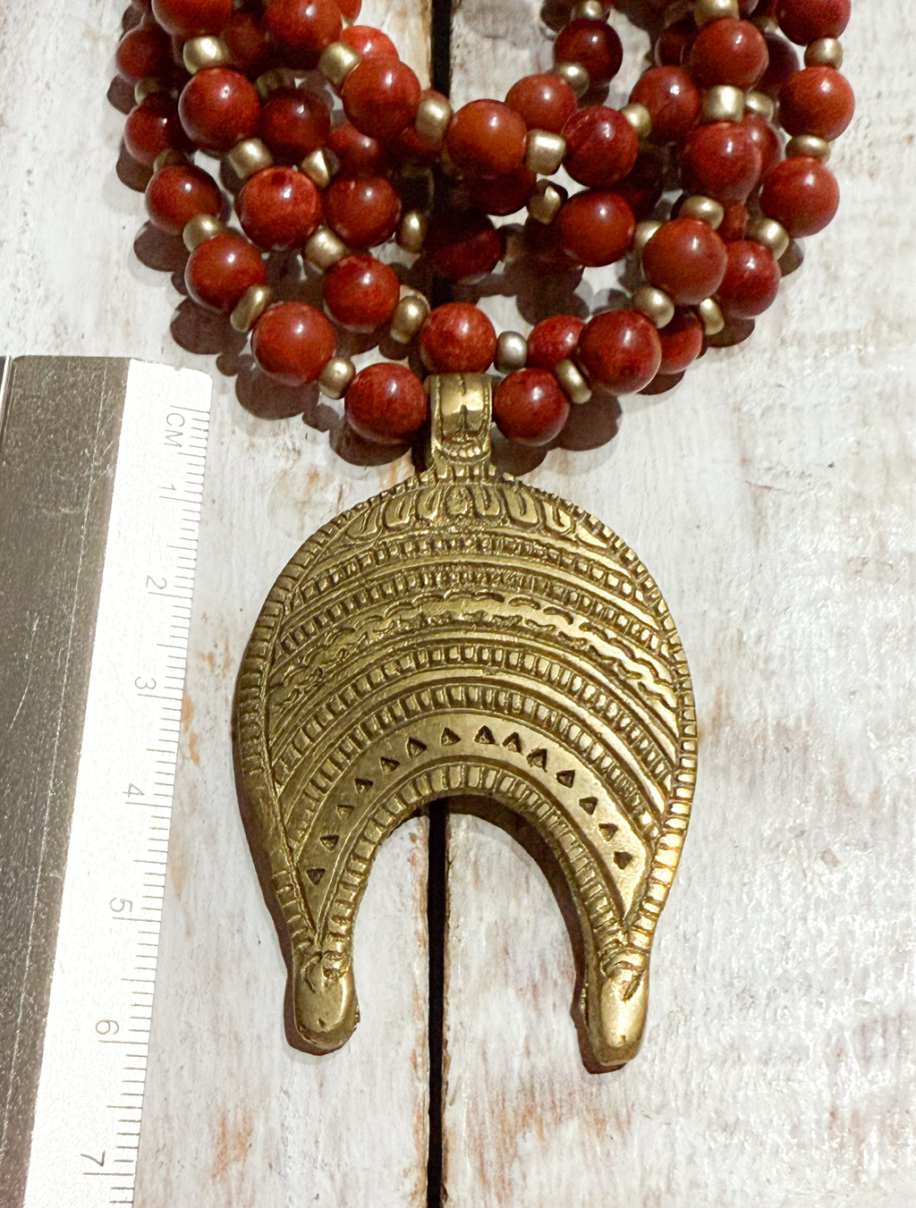 Collar tribal piedra teja