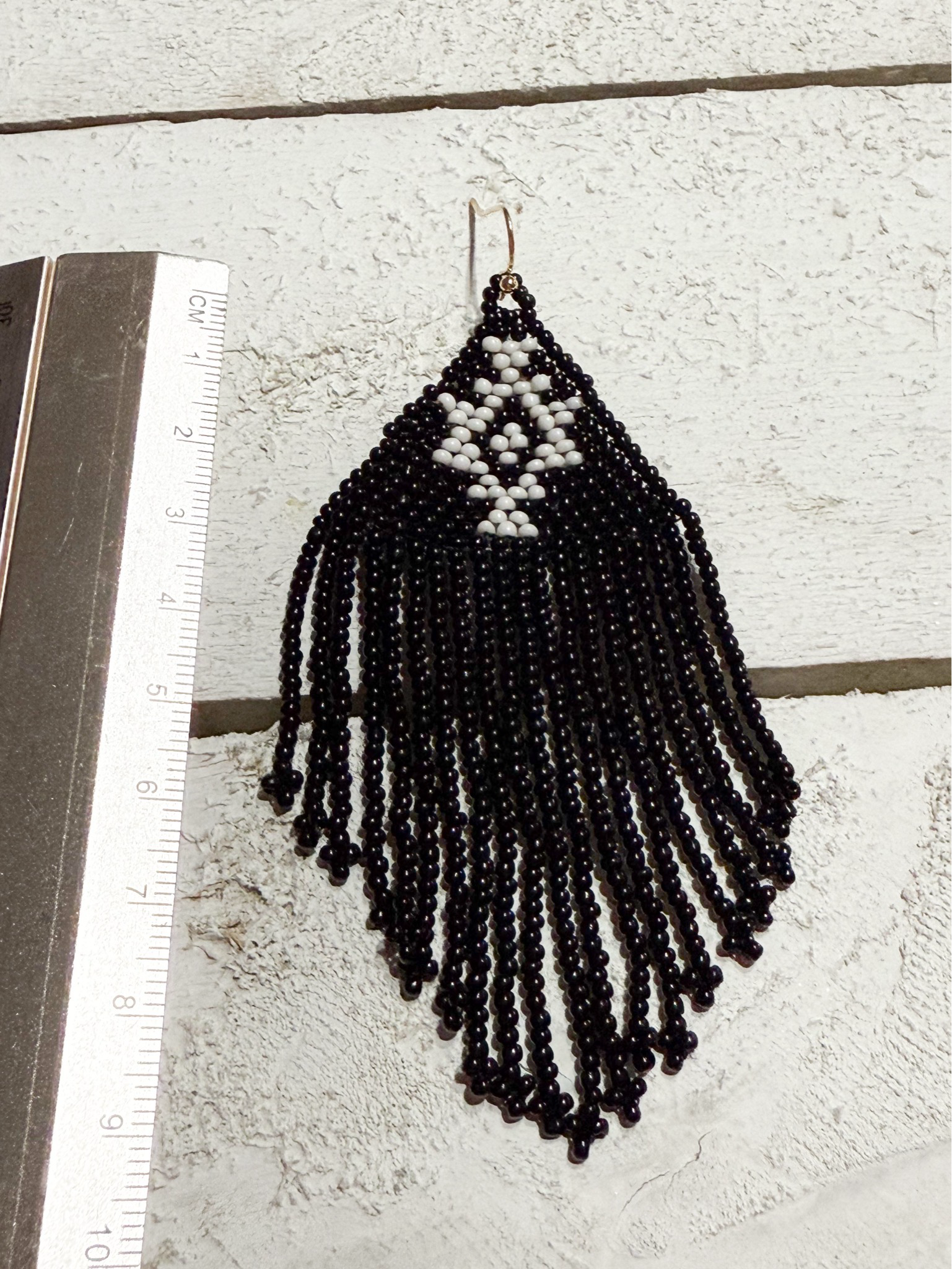 Pendientes miyuki tribal negro