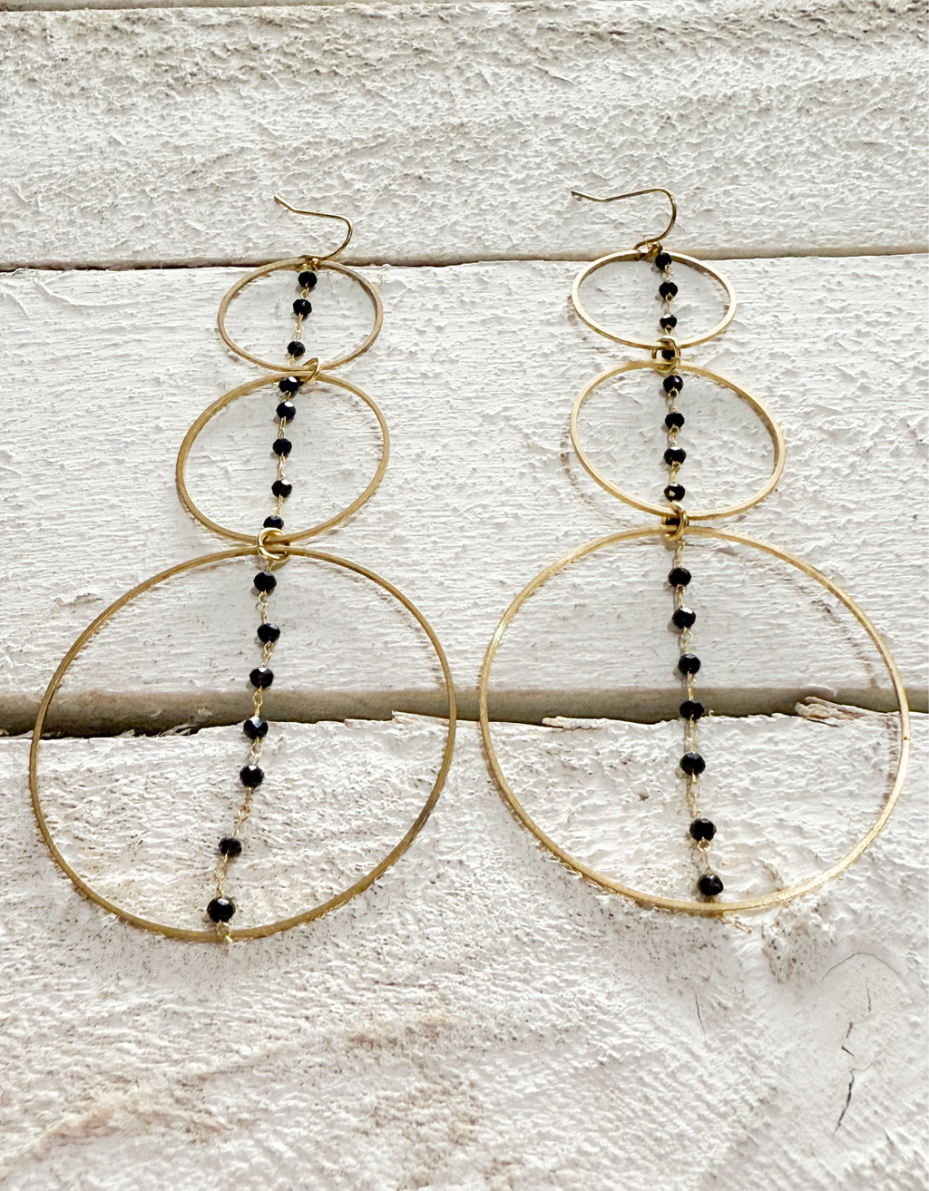 Pendientes triple aro cadena negro