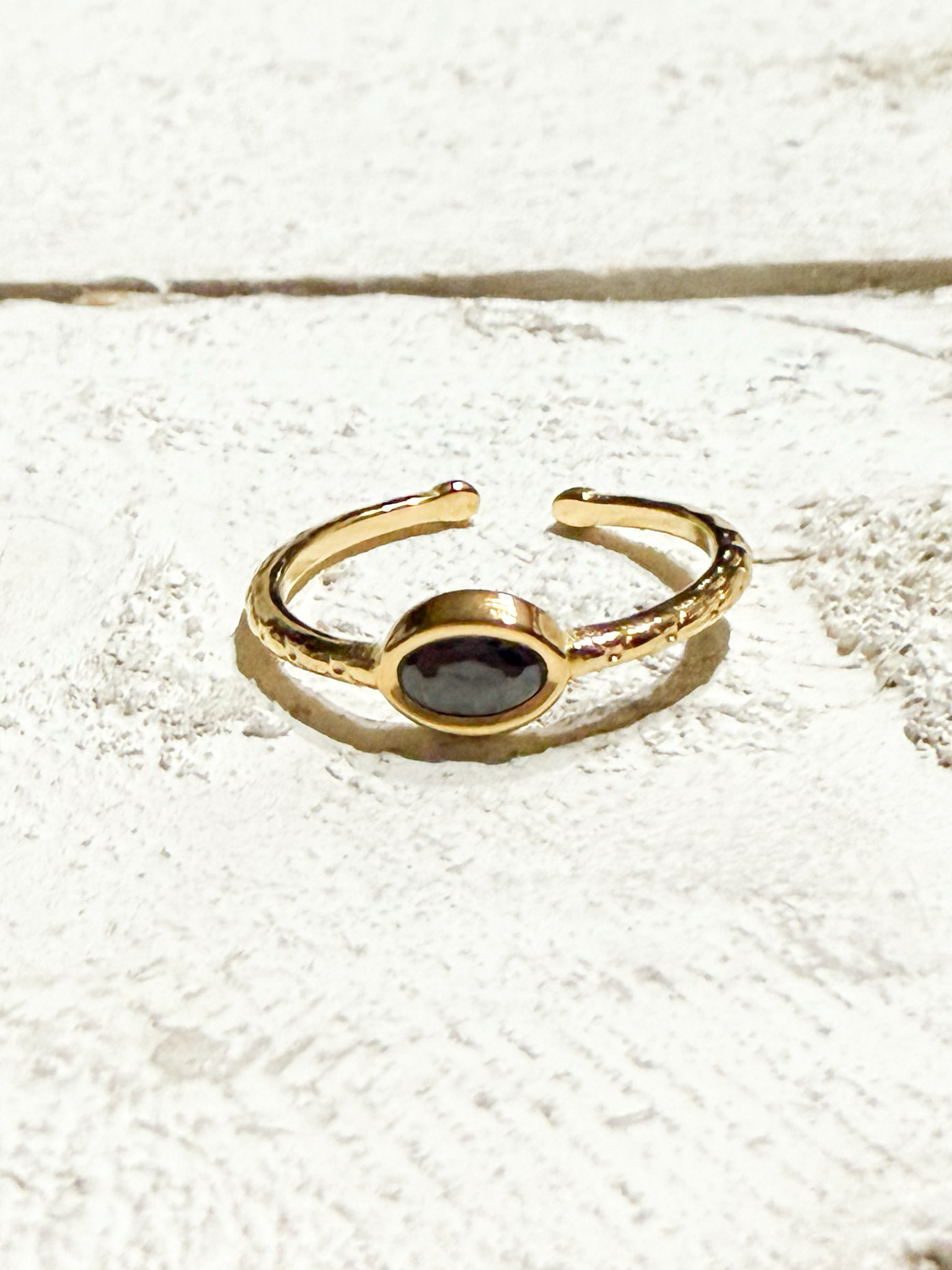 Anillo circonita fino negro