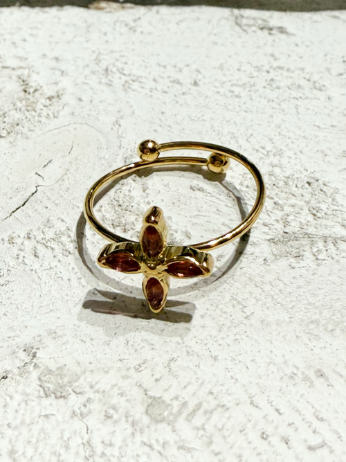 Anillo flor magenta