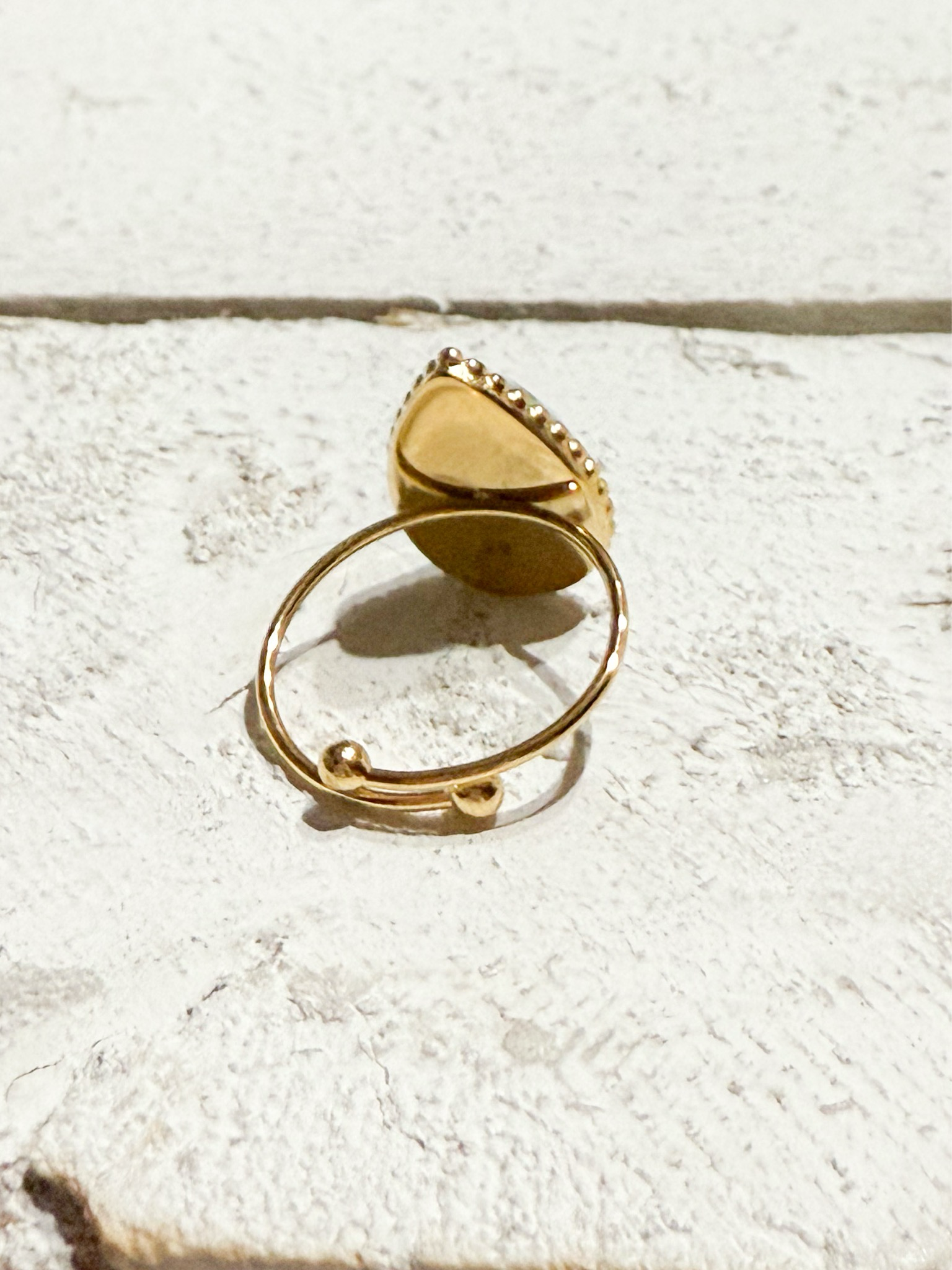 Anillo gota piedra amazonita facetada