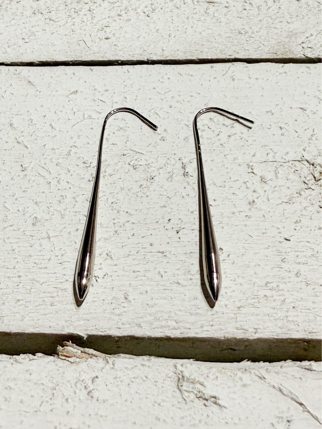 Pendientes gota acero plateada