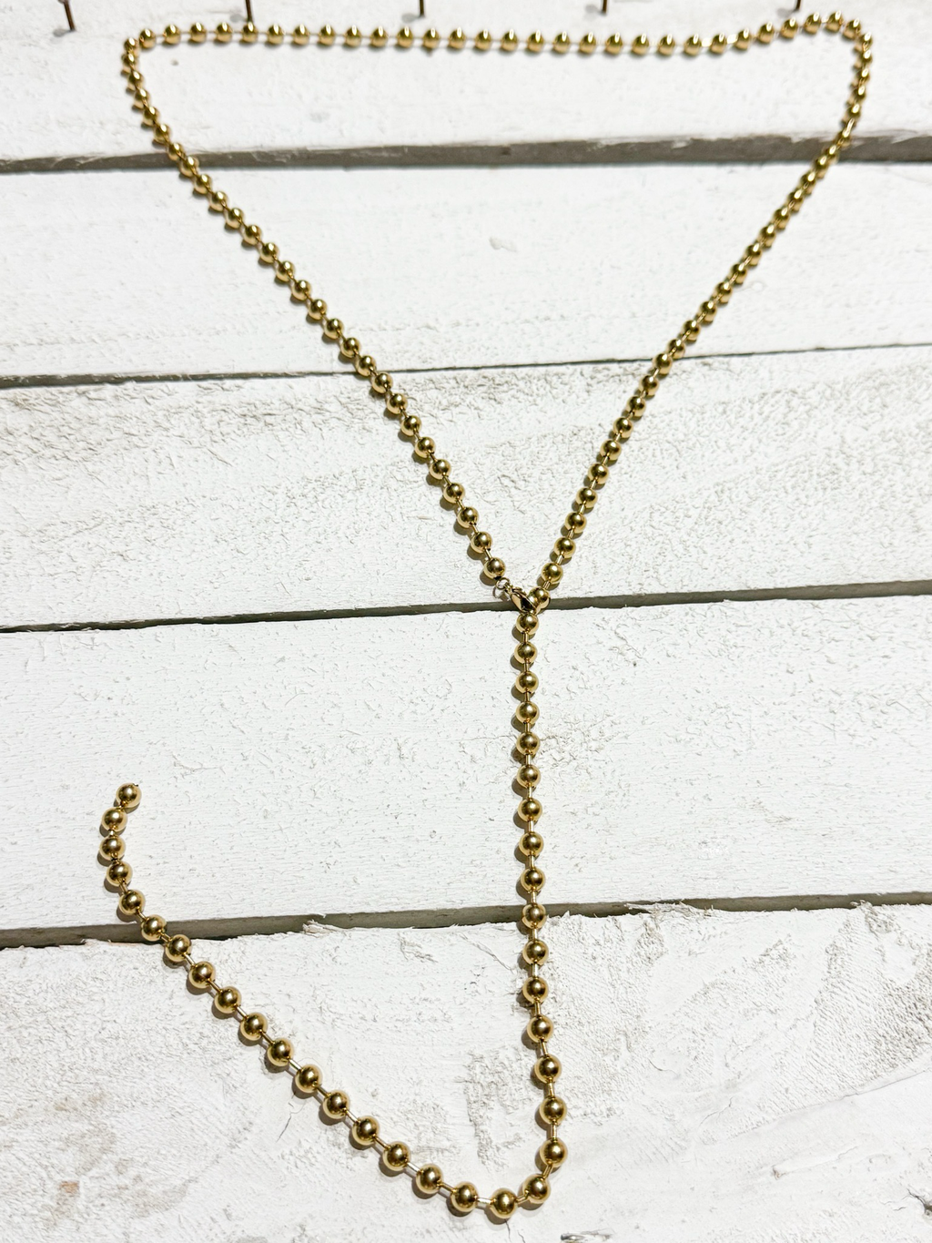Collar gargantilla bolitas acero dorado