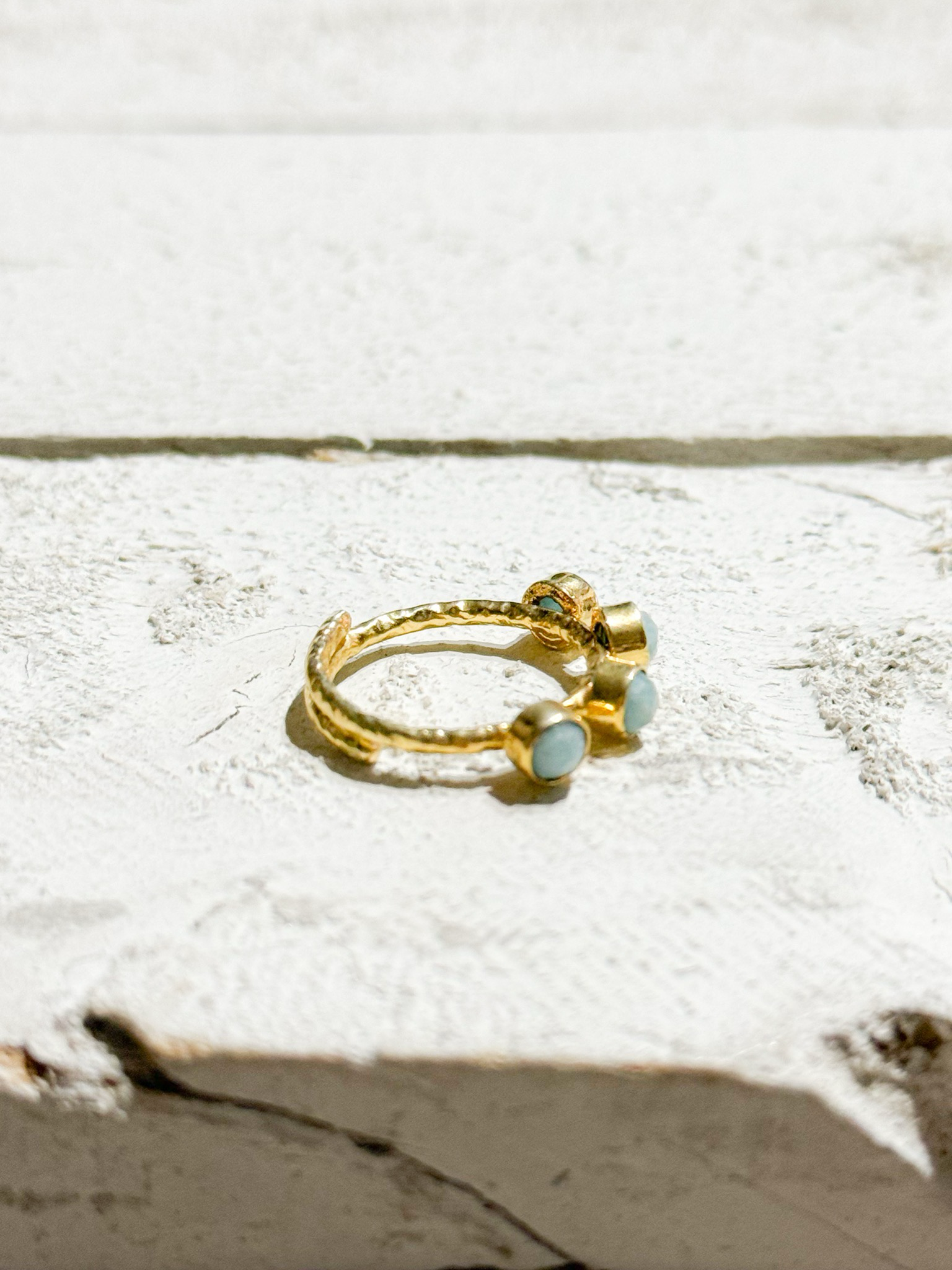 Anillo cuatro piedras