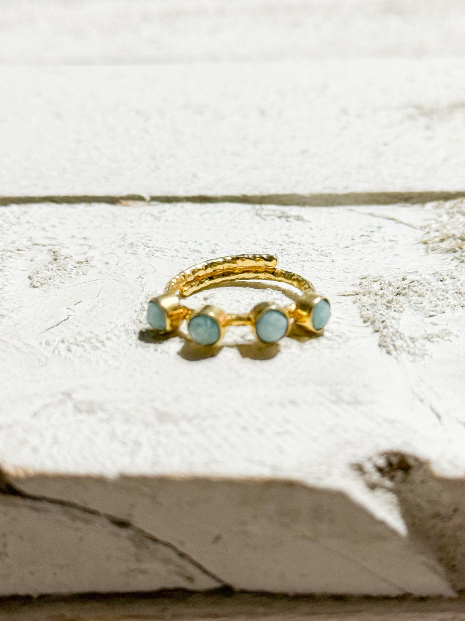 Anillo cuatro piedras