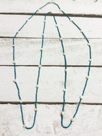 Collar Margarita azul plomo