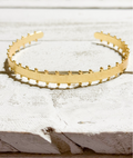 Gargantilla Choker rígido hippie chic dorado