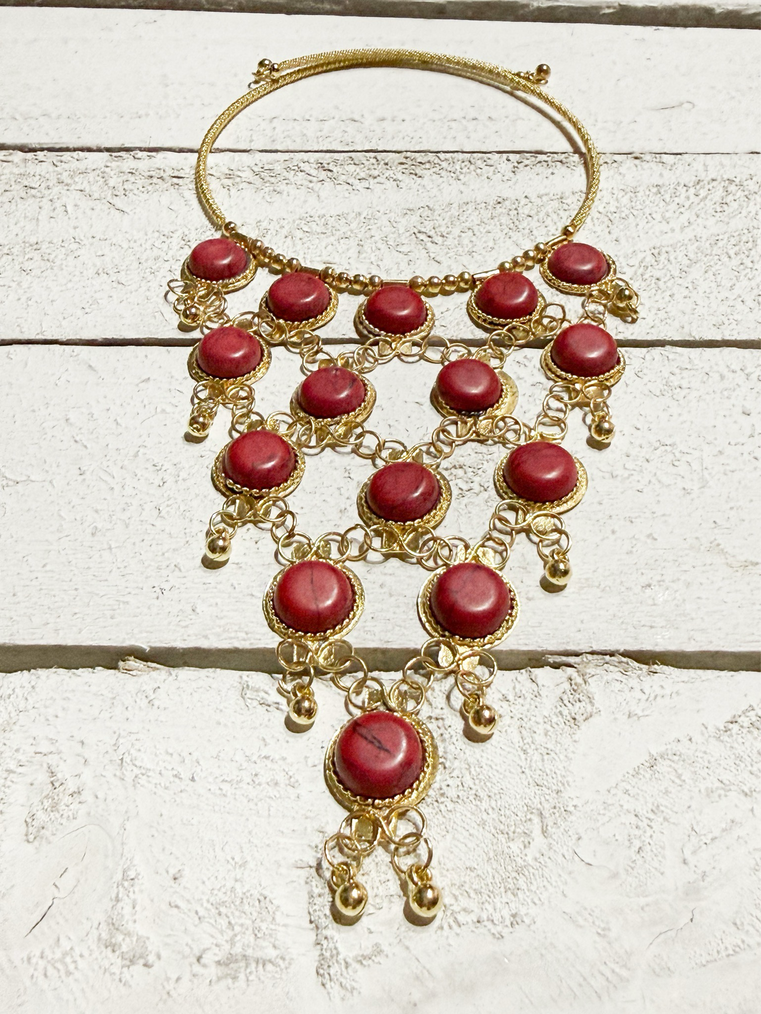 Gargantilla malla roja