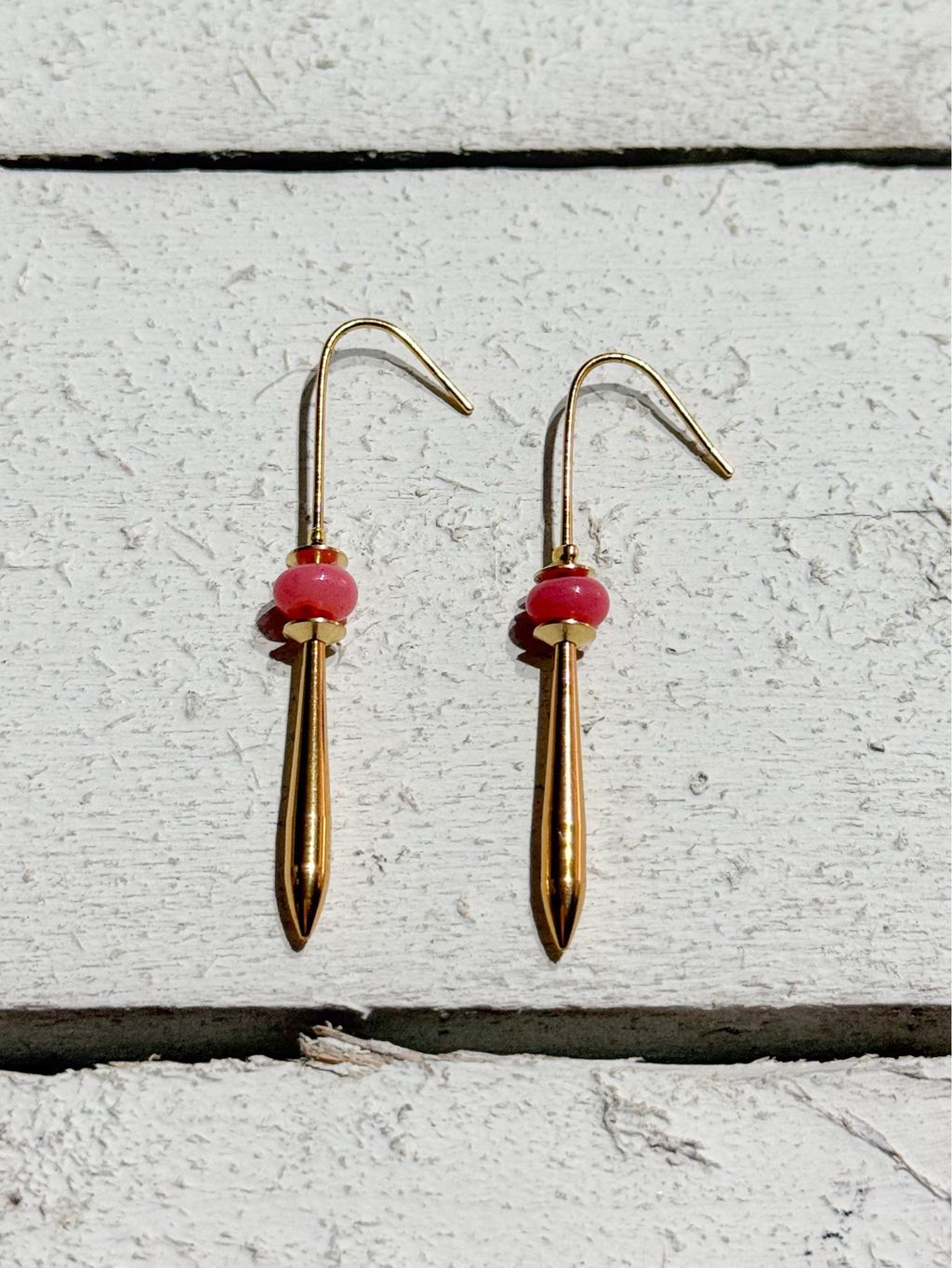 Pendientes bastón piedra rosa