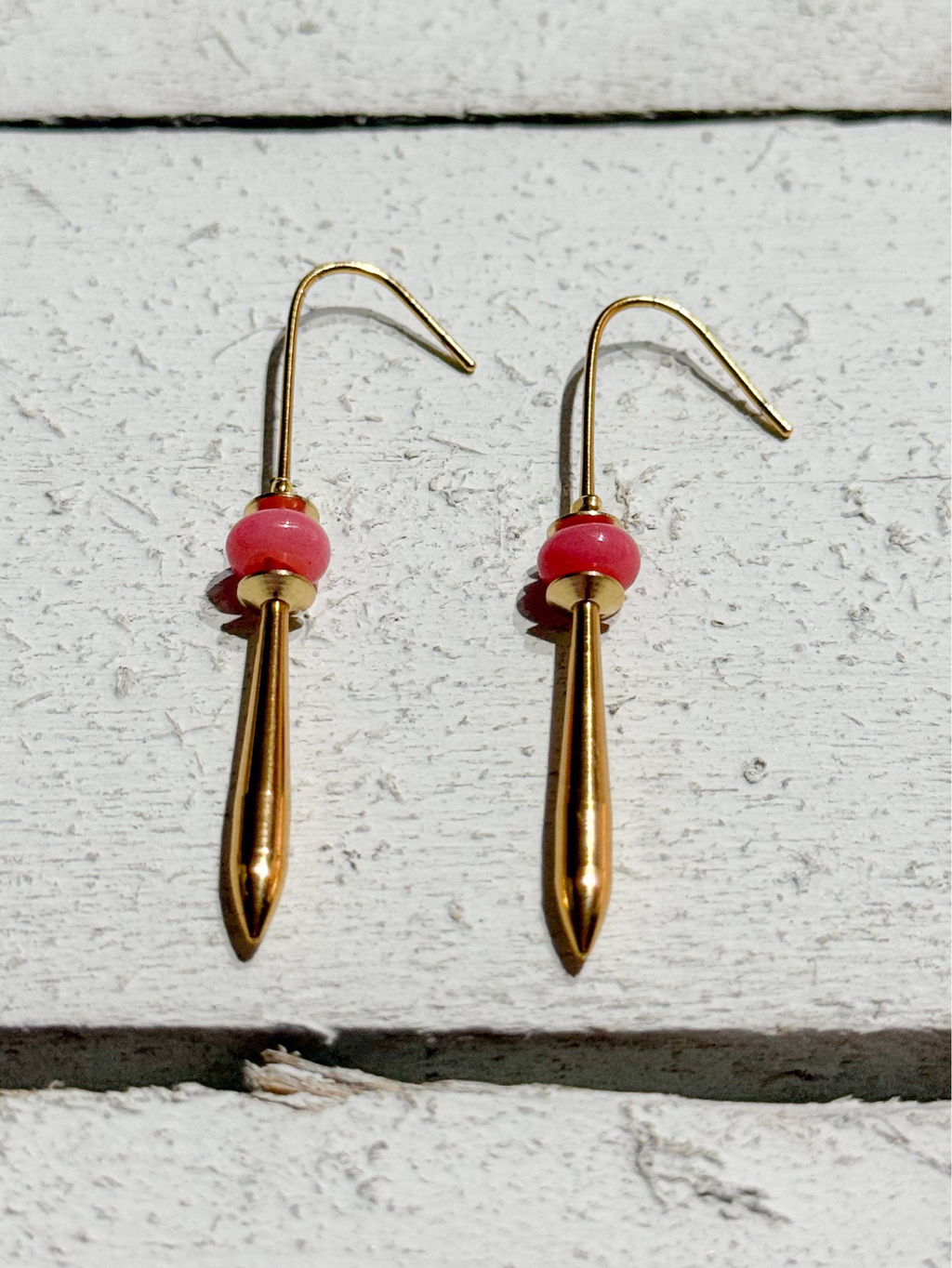 Pendientes bastón piedra rosa